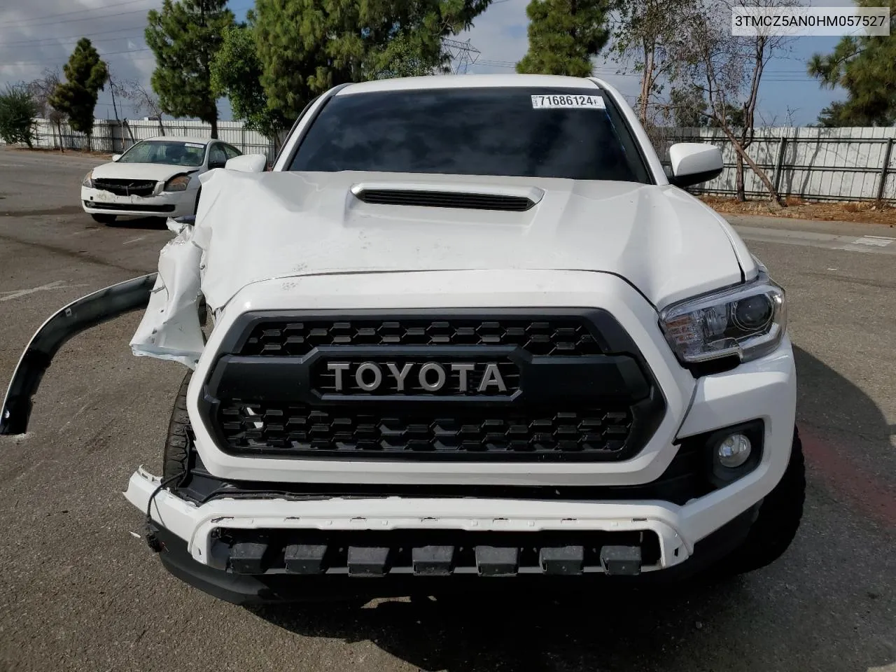 3TMCZ5AN0HM057527 2017 Toyota Tacoma Double Cab