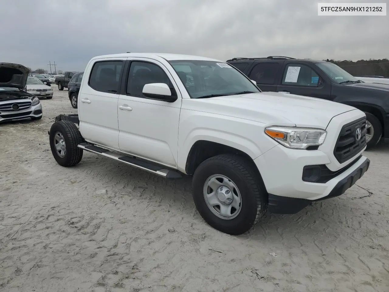 5TFCZ5AN9HX121252 2017 Toyota Tacoma Double Cab