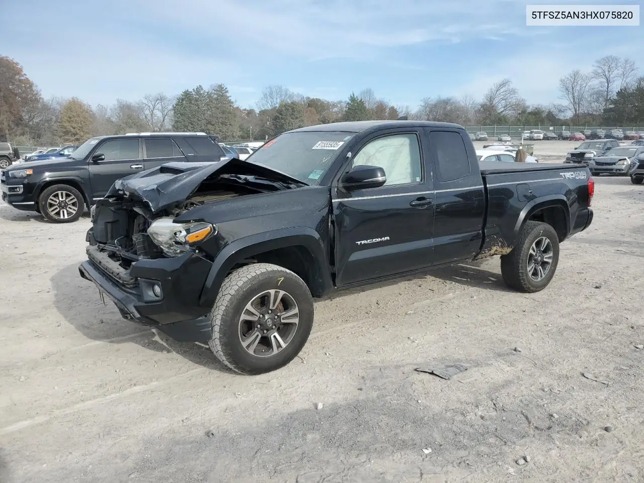 5TFSZ5AN3HX075820 2017 Toyota Tacoma Access Cab