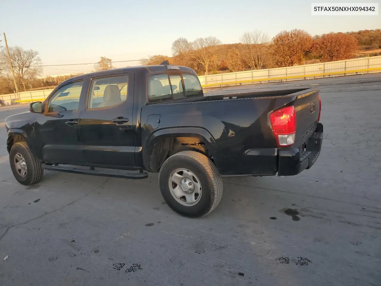 5TFAX5GNXHX094342 2017 Toyota Tacoma Double Cab