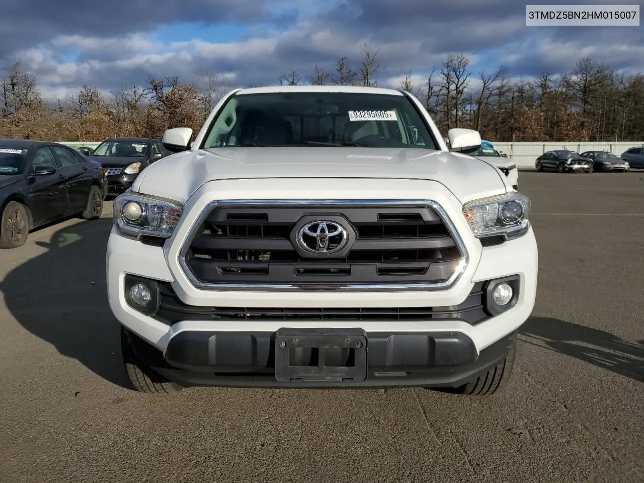3TMDZ5BN2HM015007 2017 Toyota Tacoma Double Cab