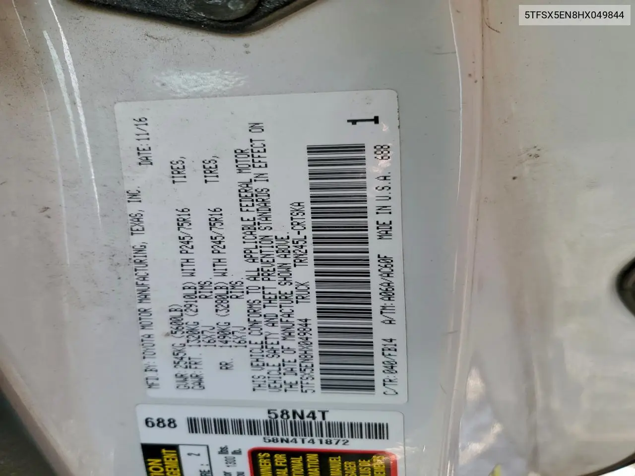 5TFSX5EN8HX049844 2017 Toyota Tacoma Sr