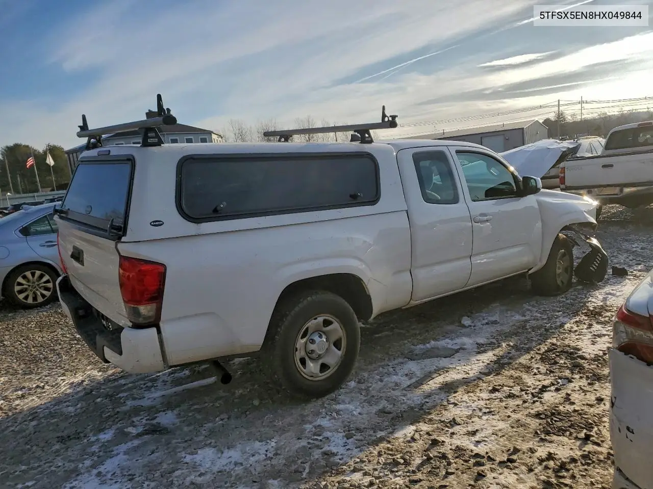 5TFSX5EN8HX049844 2017 Toyota Tacoma Sr