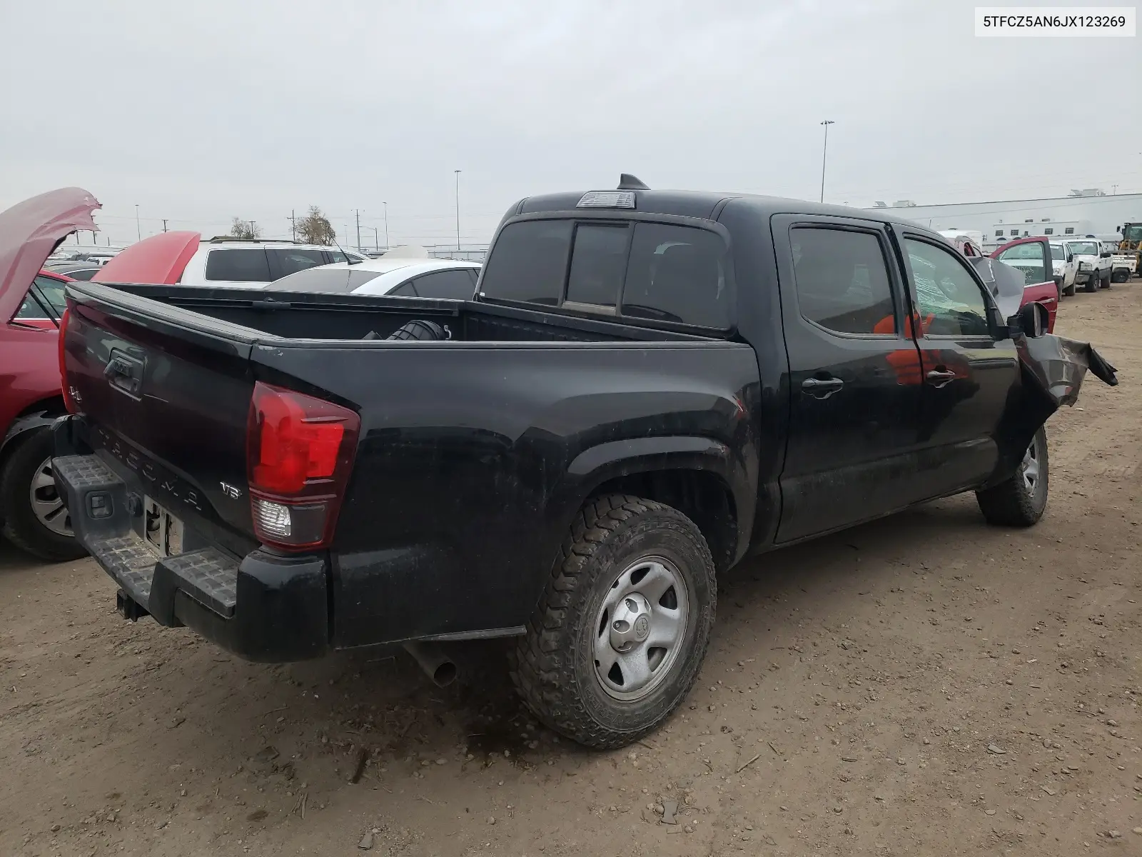5TFCZ5AN6JX123269 2018 Toyota Tacoma Double Cab