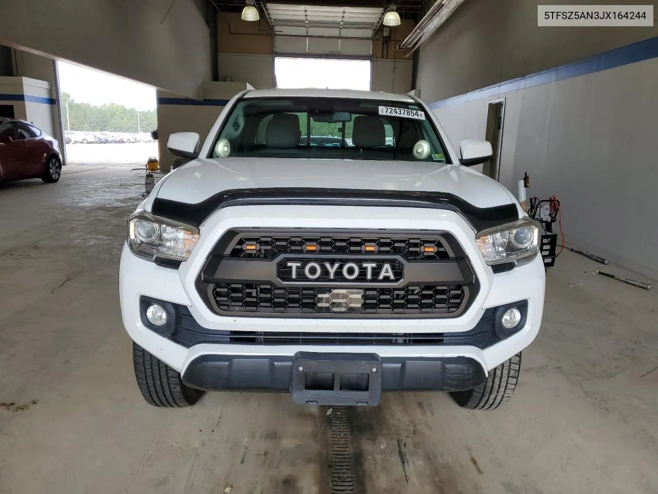 5TFSZ5AN3JX164244 2018 Toyota Tacoma Access Cab