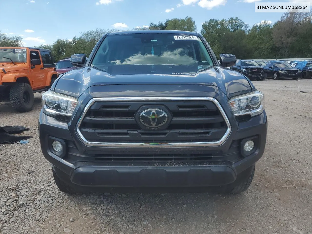 3TMAZ5CN6JM068364 2018 Toyota Tacoma Double Cab