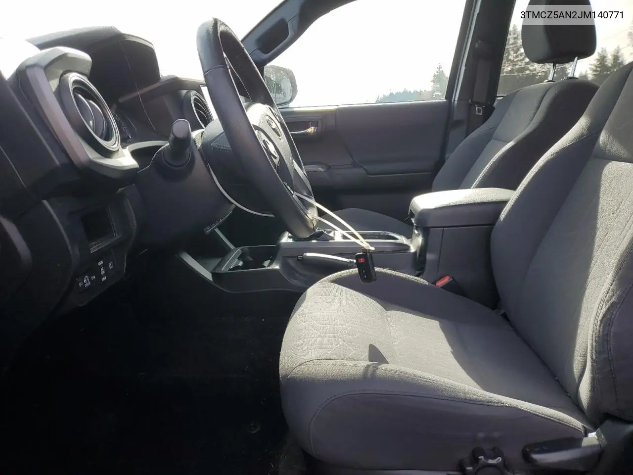 3TMCZ5AN2JM140771 2018 Toyota Tacoma Double Cab