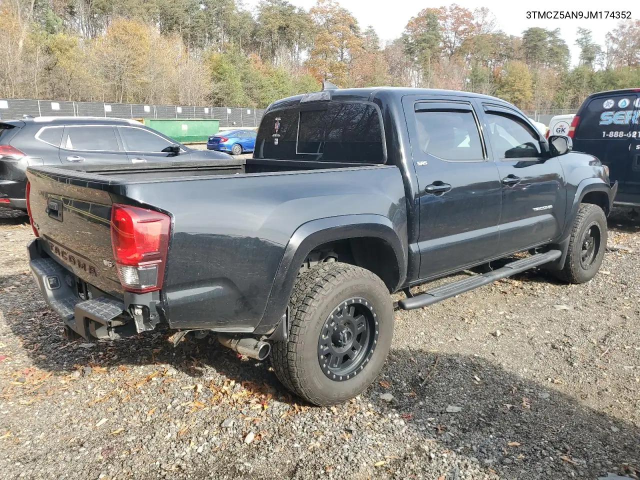 3TMCZ5AN9JM174352 2018 Toyota Tacoma Double Cab