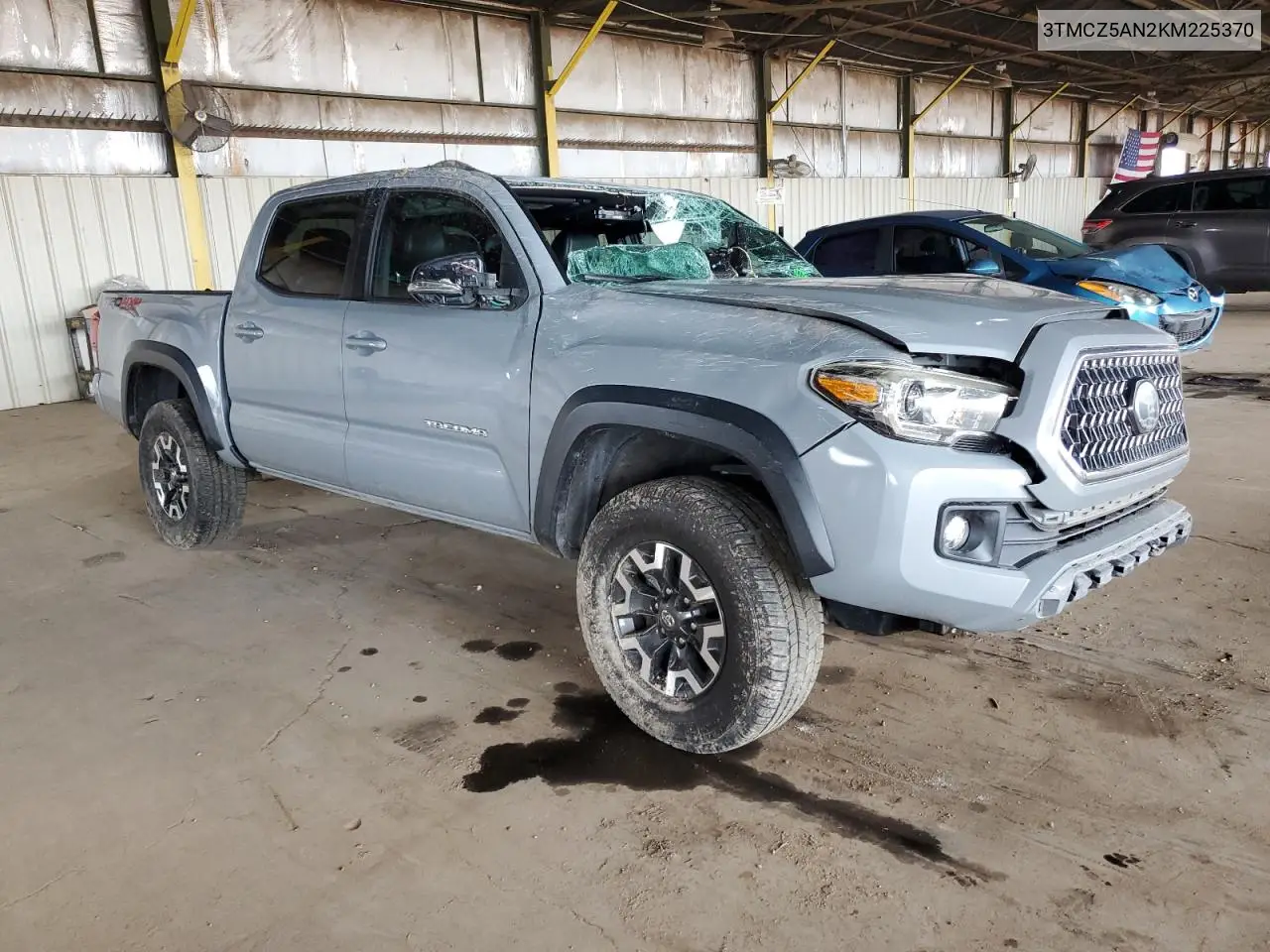 3TMCZ5AN2KM225370 2019 Toyota Tacoma Double Cab