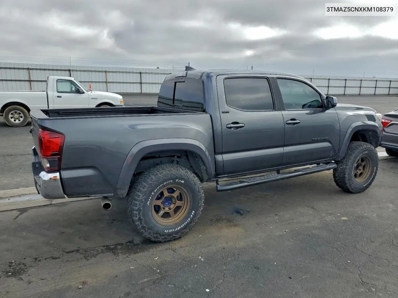 3TMAZ5CNXKM108379 2019 Toyota Tacoma Double Cab