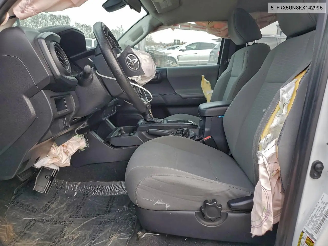 5TFRX5GN8KX142995 2019 Toyota Tacoma Access Cab