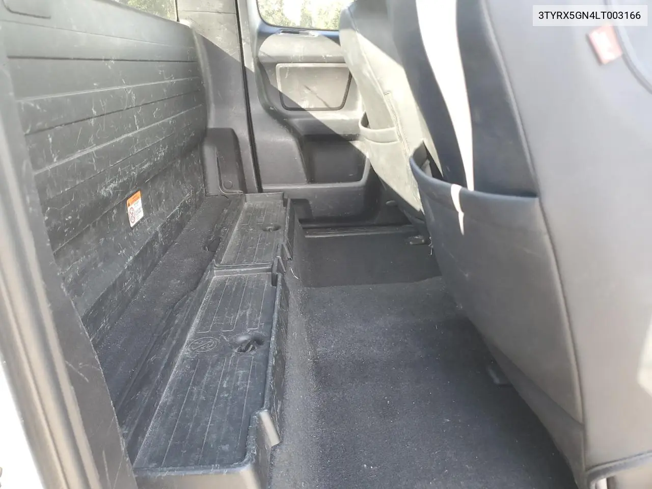 3TYRX5GN4LT003166 2020 Toyota Tacoma Access Cab