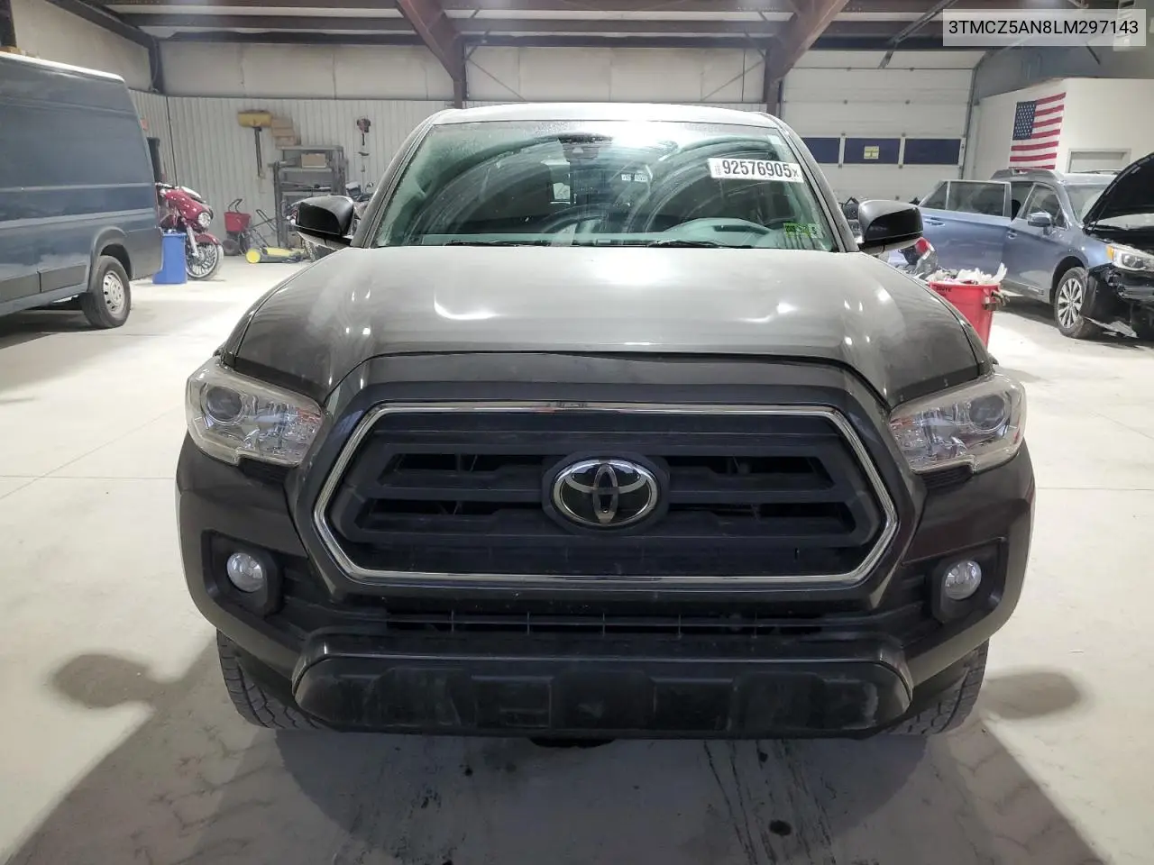 3TMCZ5AN8LM297143 2020 Toyota Tacoma Double Cab