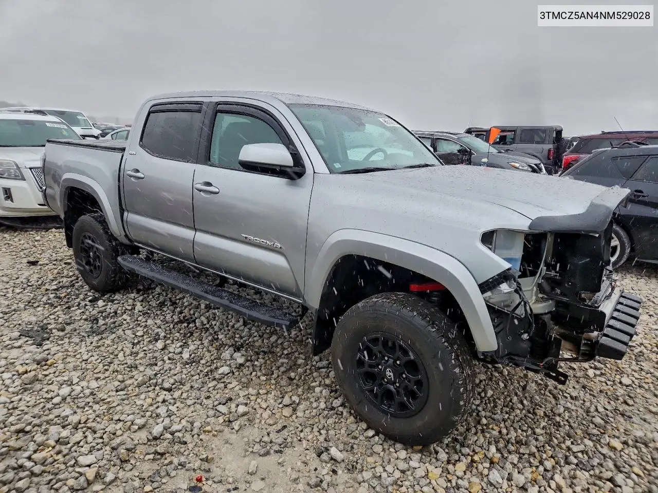 3TMCZ5AN4NM529028 2022 Toyota Tacoma Double Cab