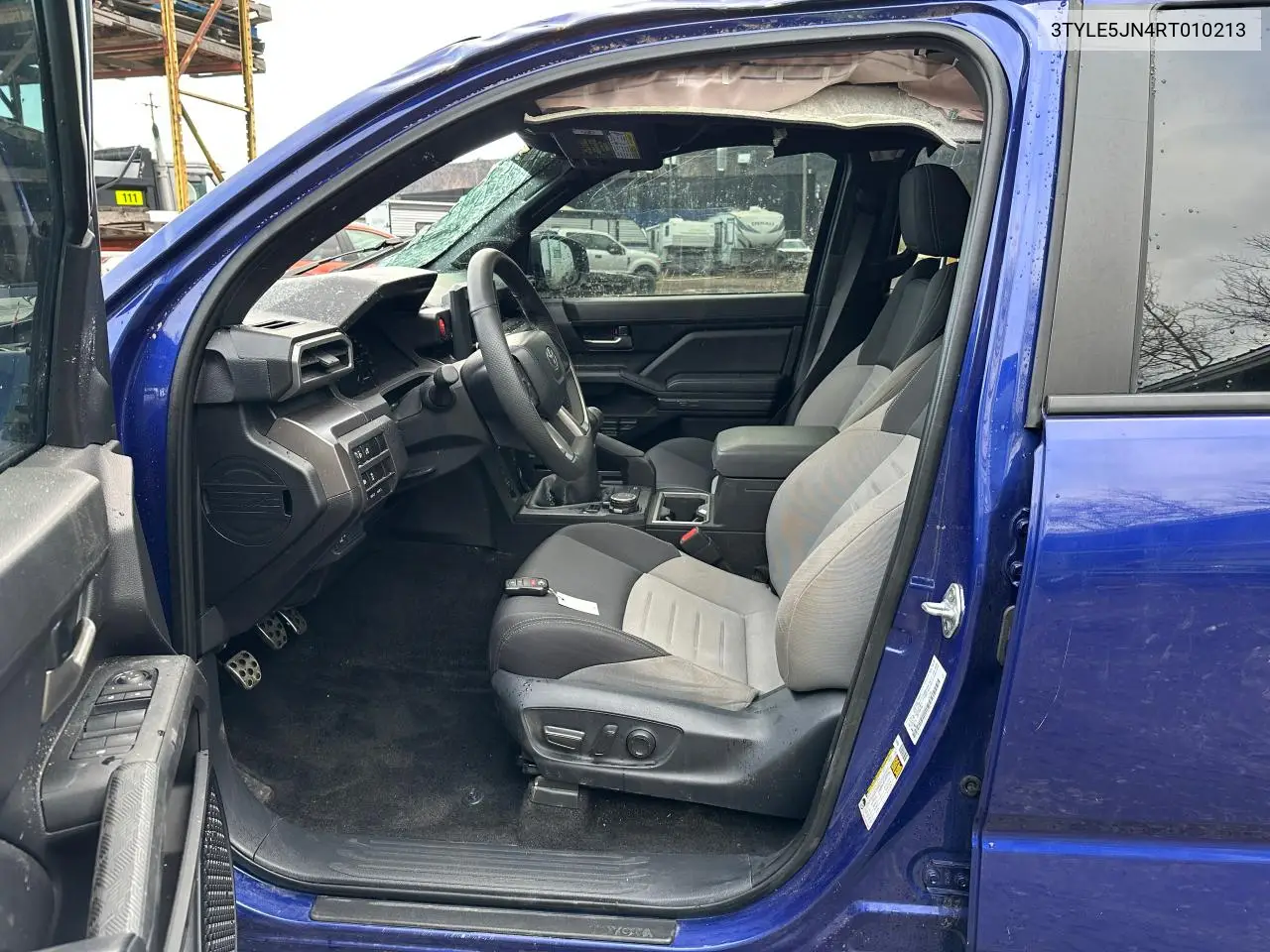 3TYLE5JN4RT010213 2024 Toyota Tacoma Double Cab
