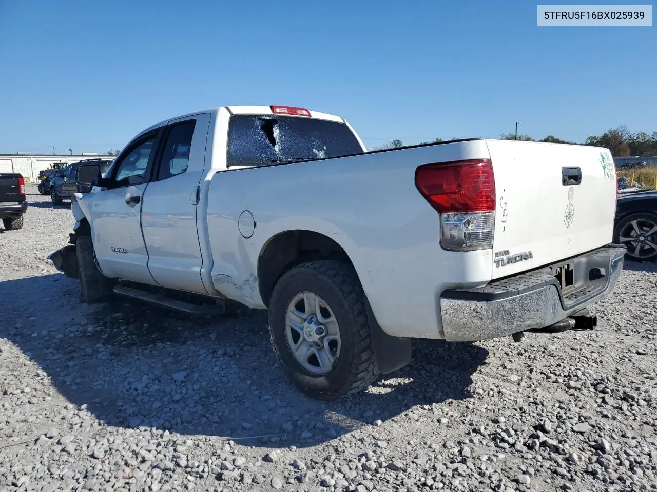 5TFRU5F16BX025939 2011 Toyota Tundra Double Cab Sr5