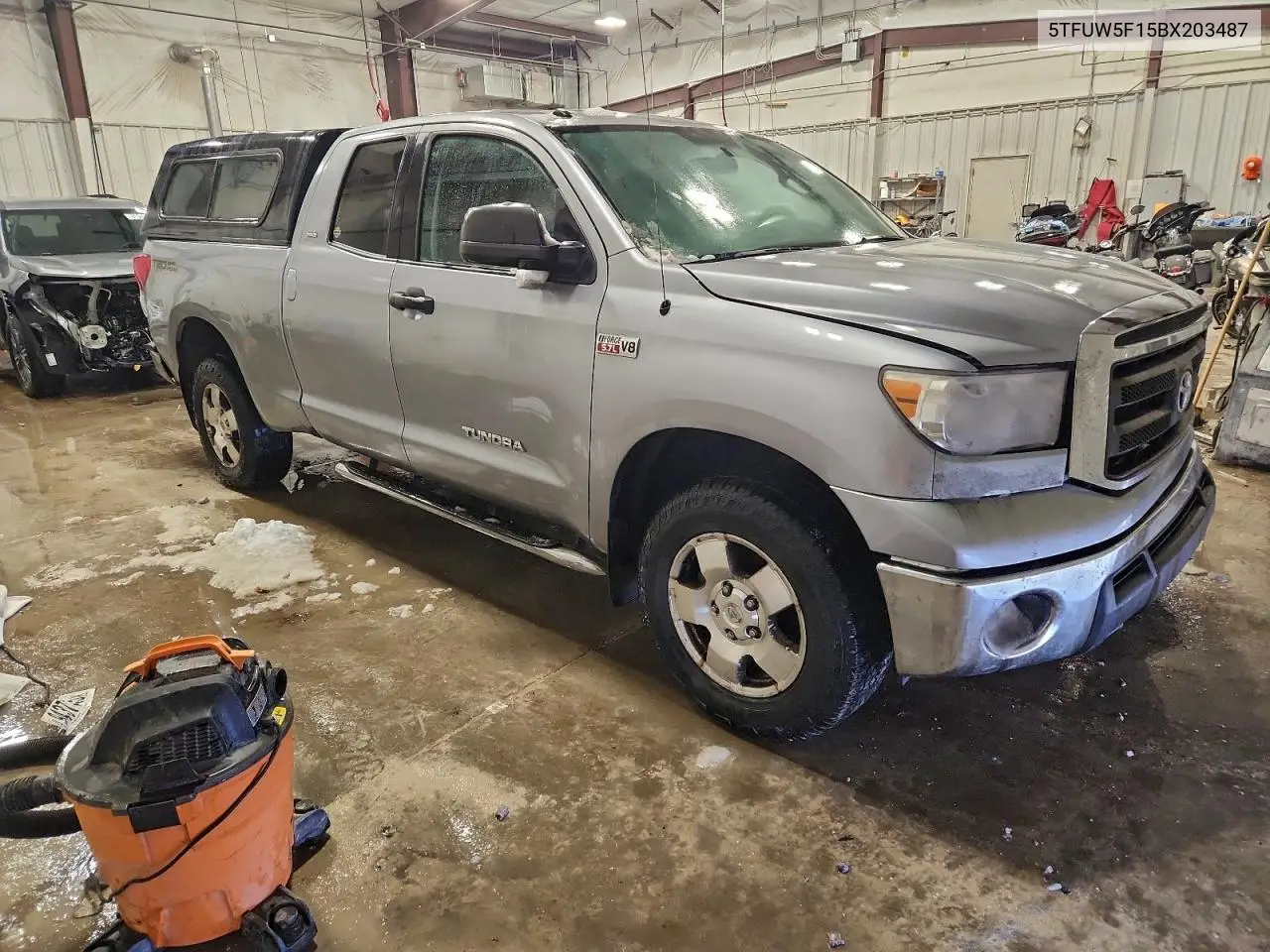 5TFUW5F15BX203487 2011 Toyota Tundra Double Cab Sr5
