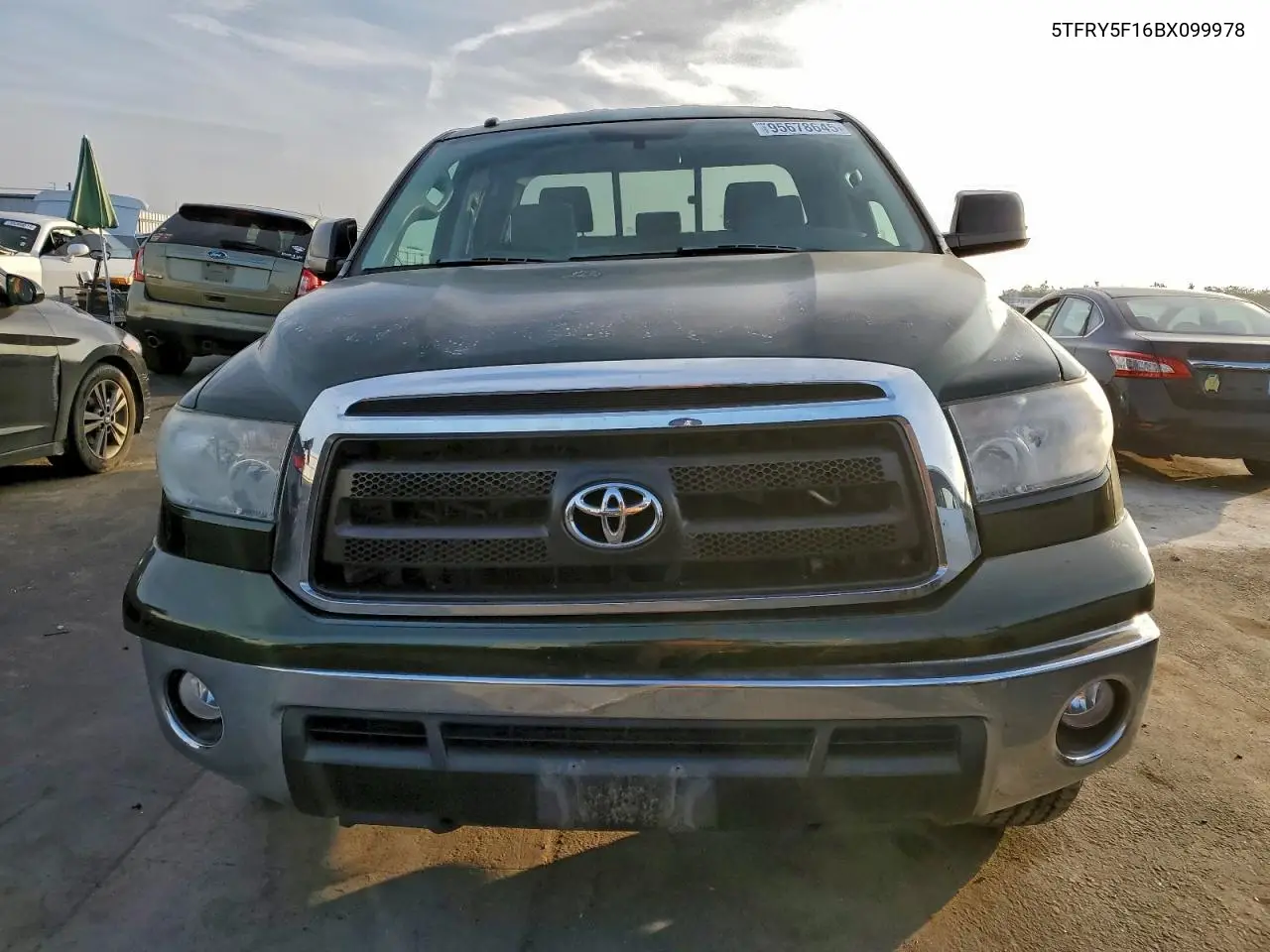 5TFRY5F16BX099978 2011 Toyota Tundra Double Cab Sr5