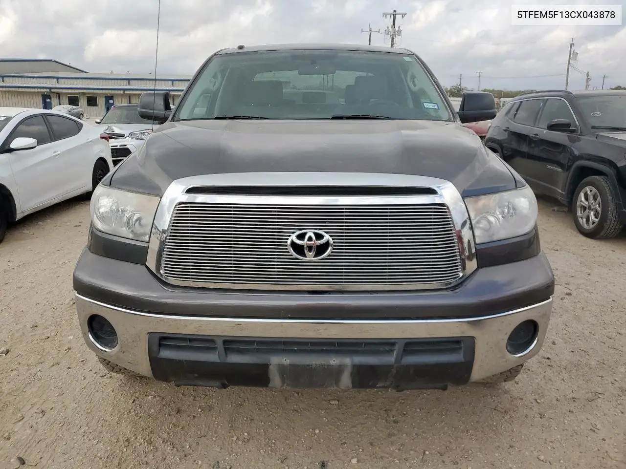 5TFEM5F13CX043878 2012 Toyota Tundra Crewmax Sr5
