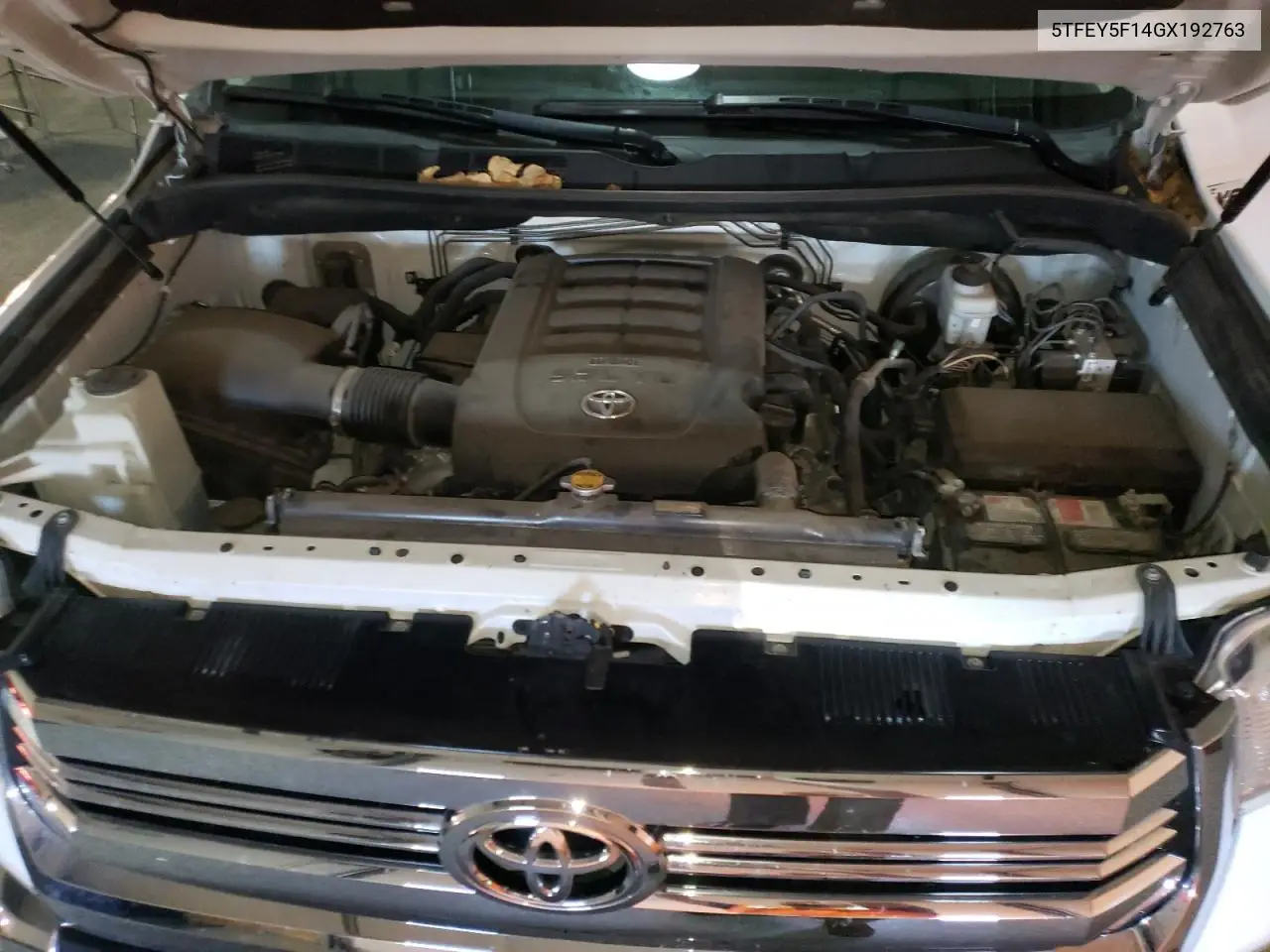 5TFEY5F14GX192763 2016 Toyota Tundra Crewmax Sr5