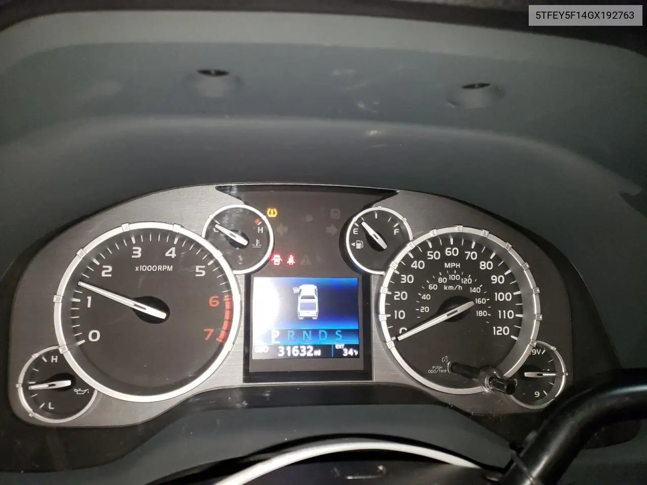 5TFEY5F14GX192763 2016 Toyota Tundra Crewmax Sr5