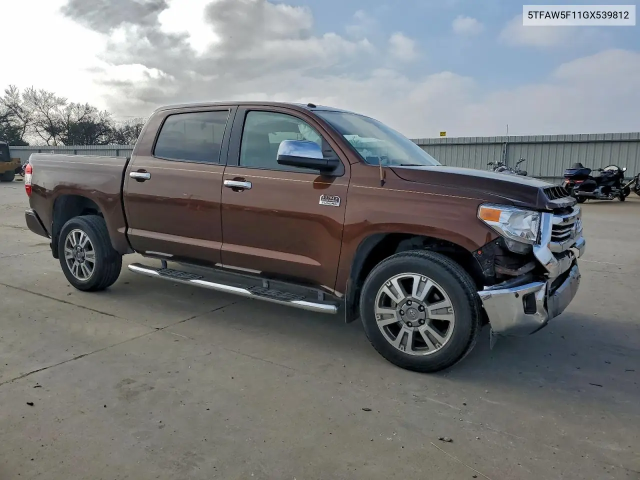 5TFAW5F11GX539812 2016 Toyota Tundra Crewmax 1794