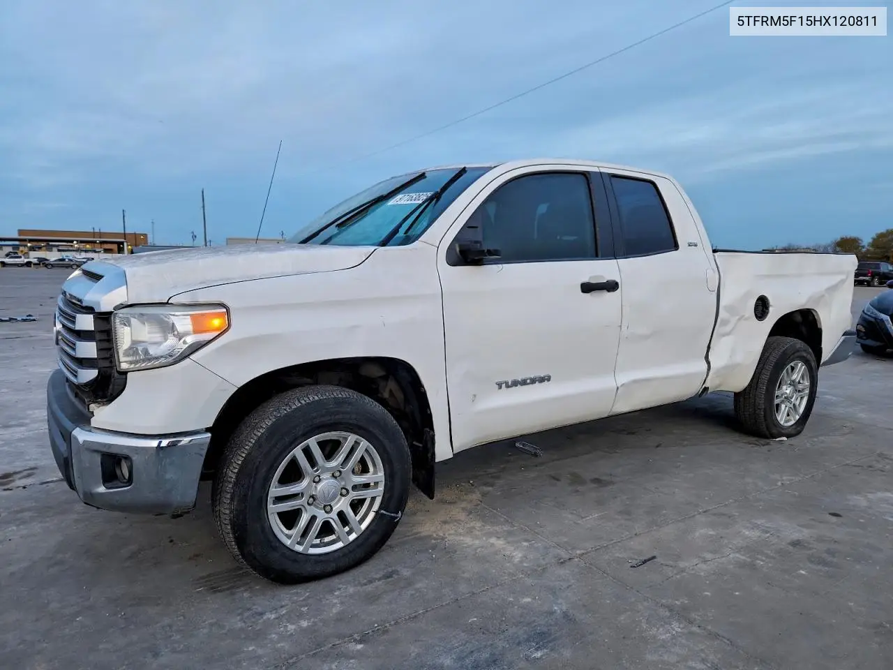5TFRM5F15HX120811 2017 Toyota Tundra Double Cab Sr
