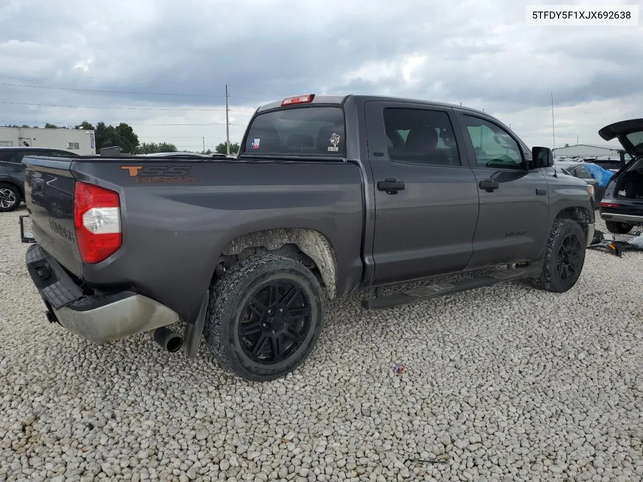 2018 Toyota Tundra Crewmax Sr5 VIN: 5TFDY5F1XJX692638 Lot: 68246284