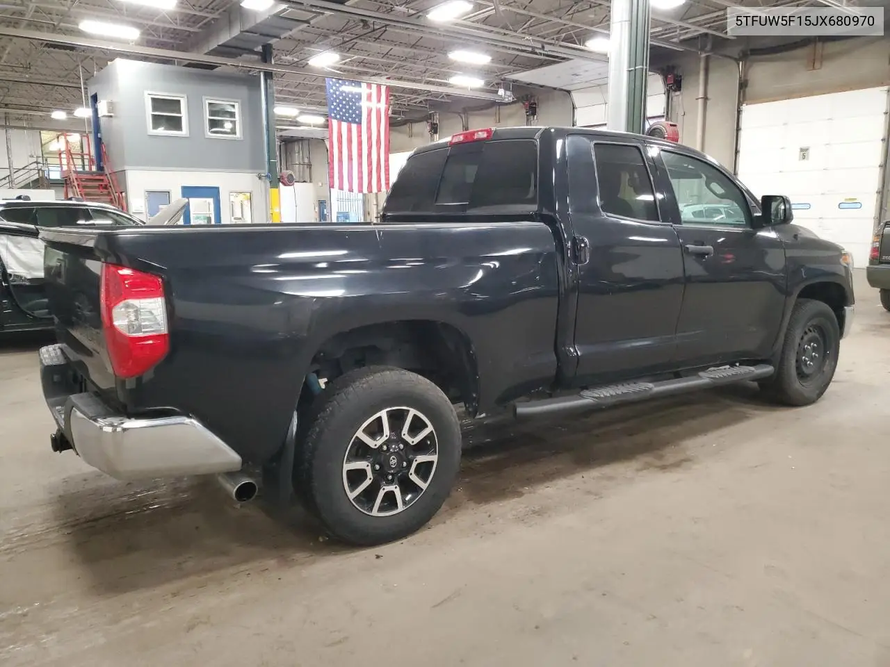 5TFUW5F15JX680970 2018 Toyota Tundra Double Cab Sr