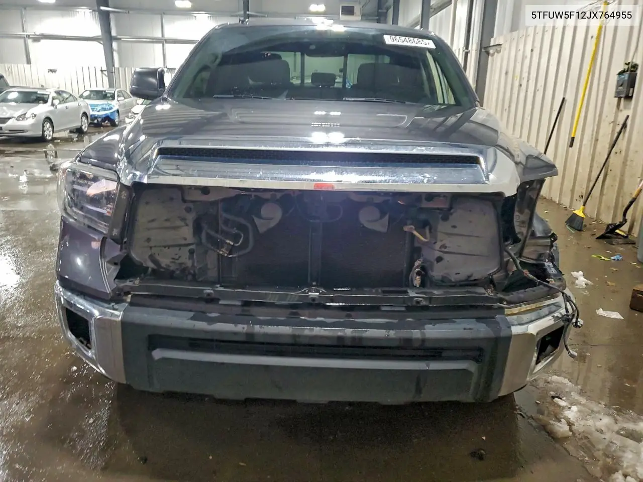 5TFUW5F12JX764955 2018 Toyota Tundra Double Cab Sr