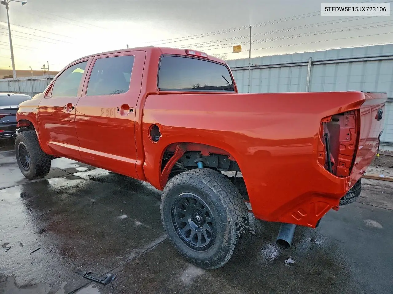 5TFDW5F15JX723106 2018 Toyota Tundra Crewmax Sr5