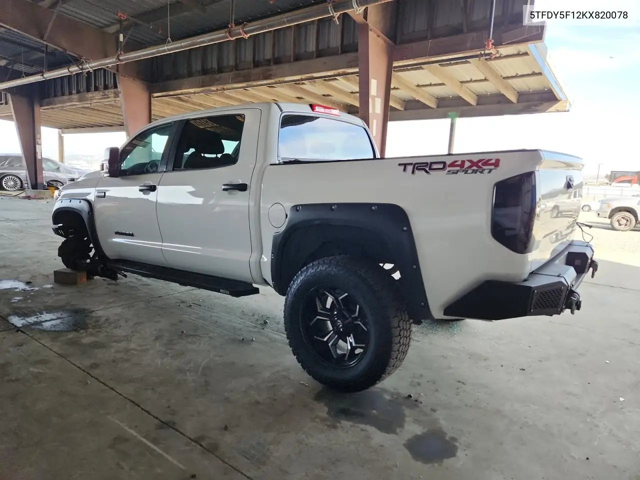 5TFDY5F12KX820078 2019 Toyota Tundra Crewmax Sr5