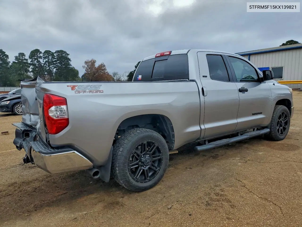 5TFRM5F15KX139821 2019 Toyota Tundra Double Cab Sr