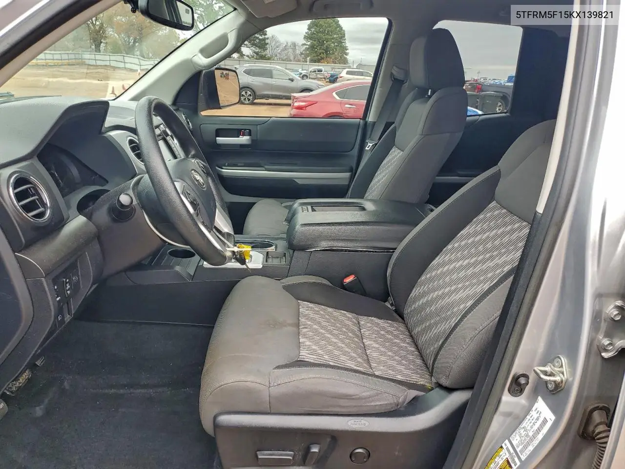 5TFRM5F15KX139821 2019 Toyota Tundra Double Cab Sr