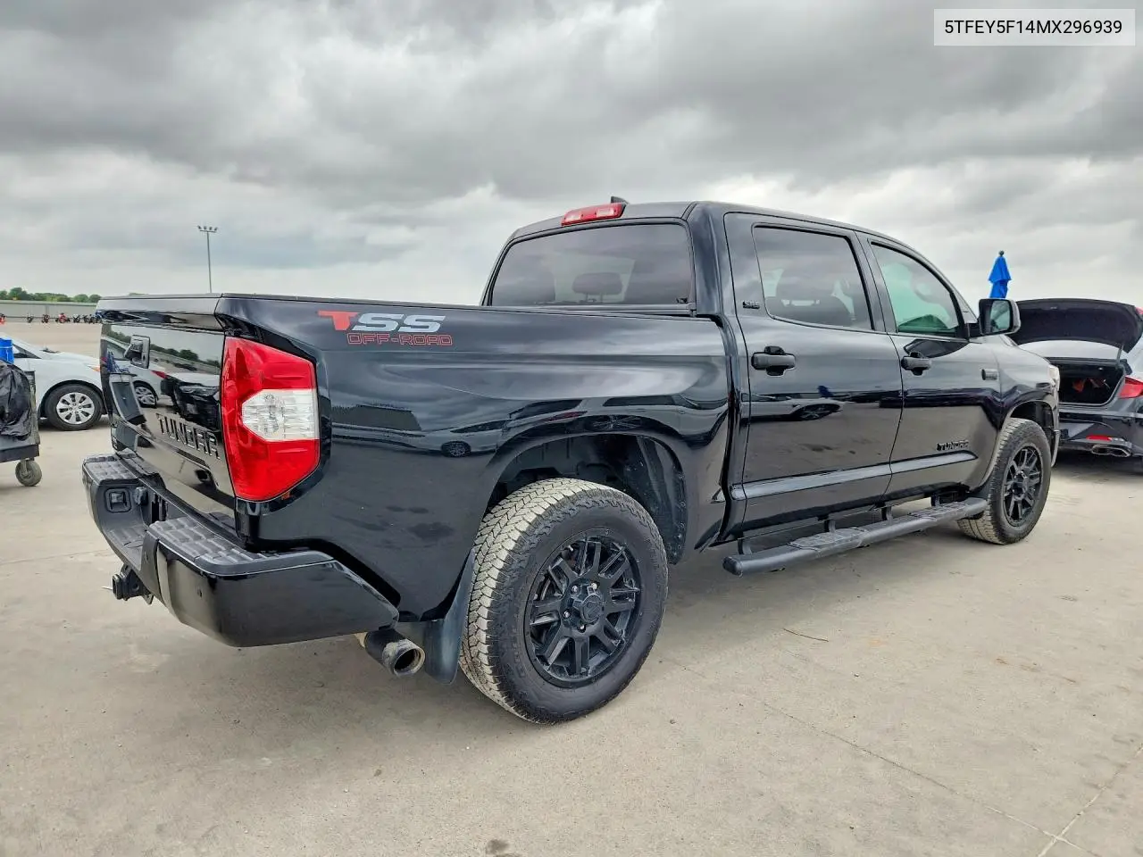 5TFEY5F14MX296939 2021 Toyota Tundra Crewmax Sr5