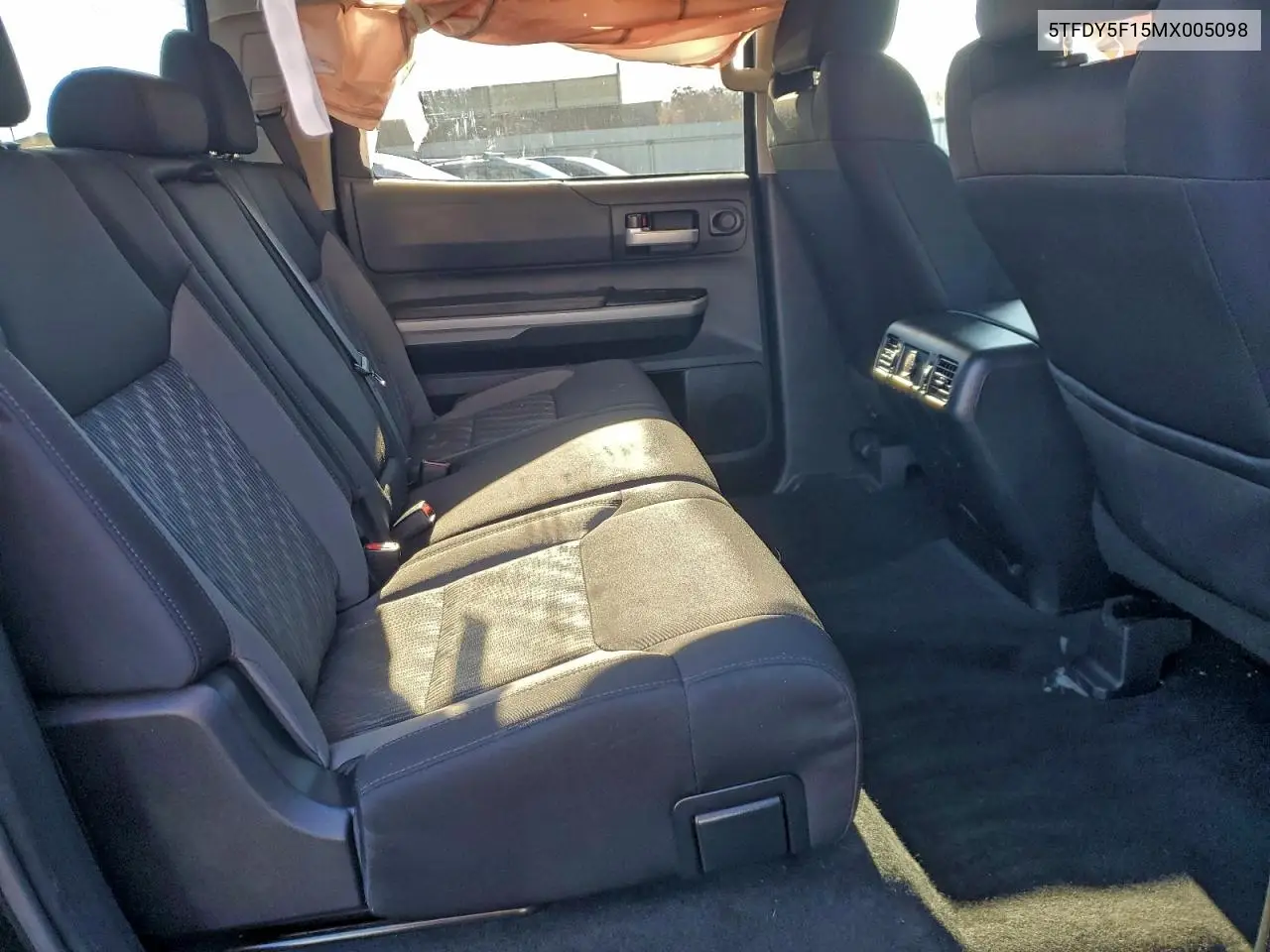5TFDY5F15MX005098 2021 Toyota Tundra Crewmax Sr5
