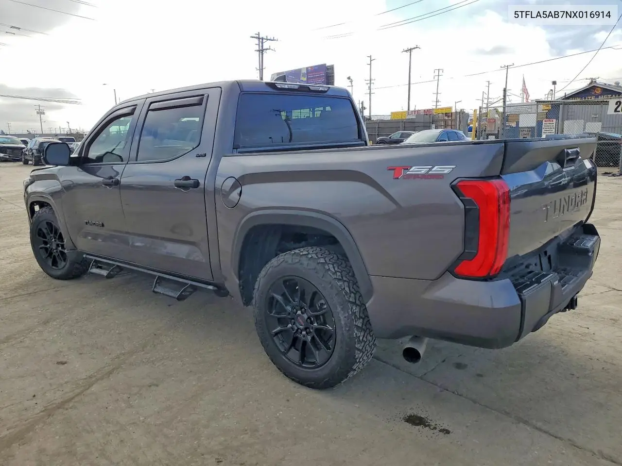 5TFLA5AB7NX016914 2022 Toyota Tundra Sr5