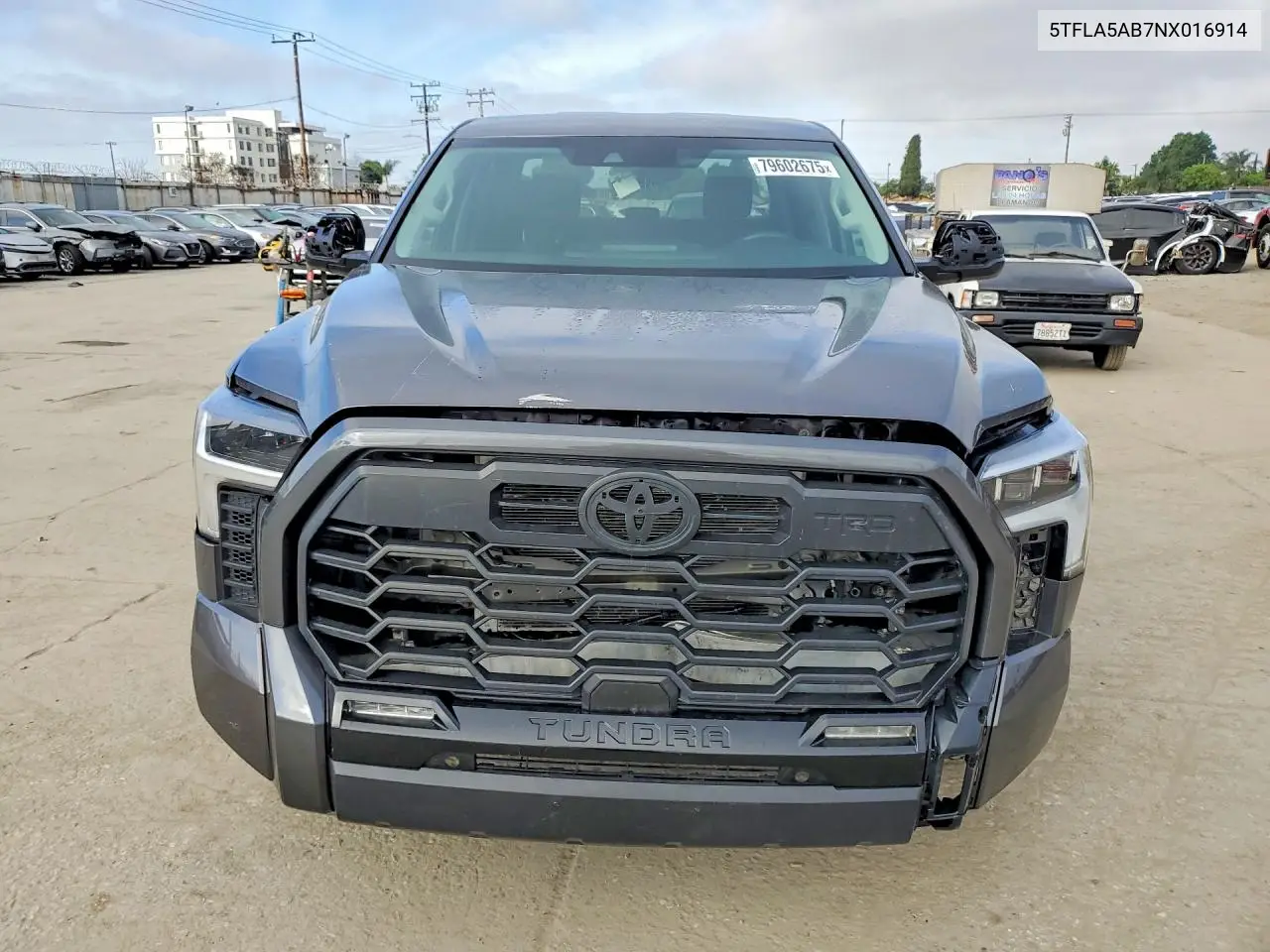 5TFLA5AB7NX016914 2022 Toyota Tundra Sr5