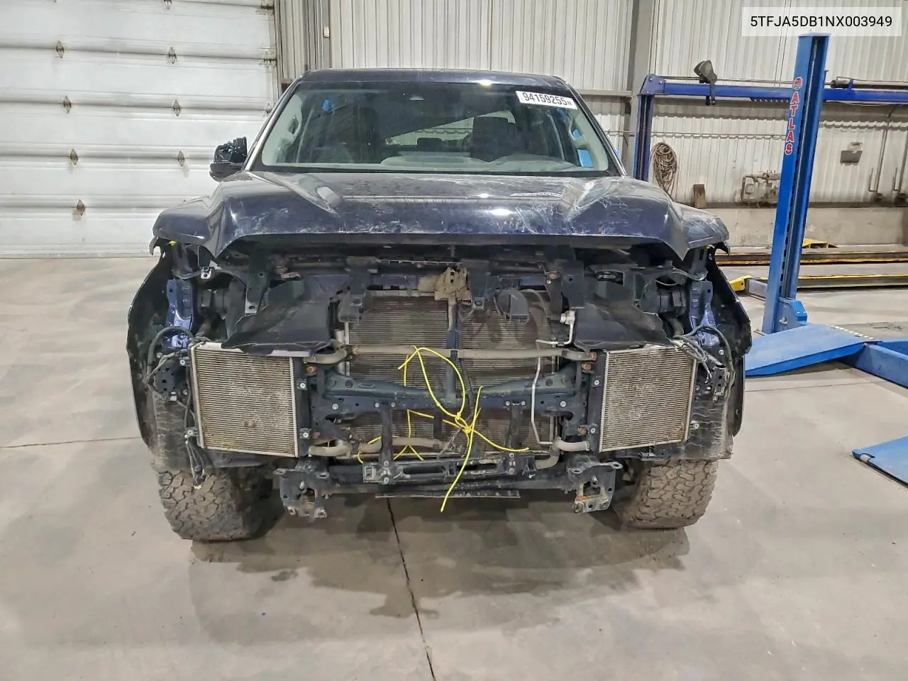 5TFJA5DB1NX003949 2022 Toyota Tundra Crewmax Limited