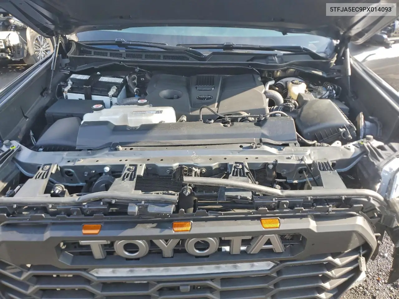 5TFJA5EC9PX014093 2023 Toyota Tundra Crewmax Limited