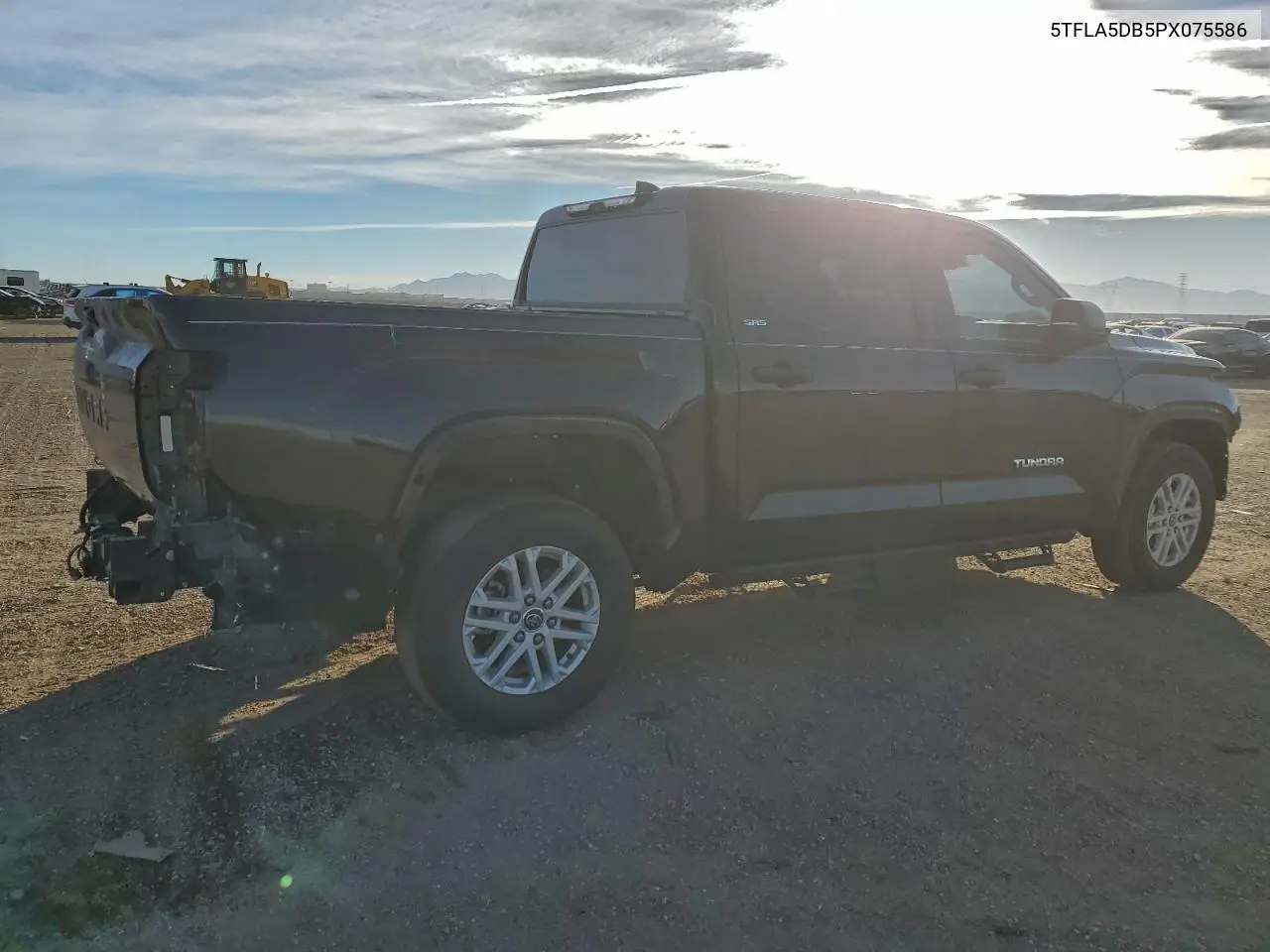 5TFLA5DB5PX075586 2023 Toyota Tundra Crewmax Sr