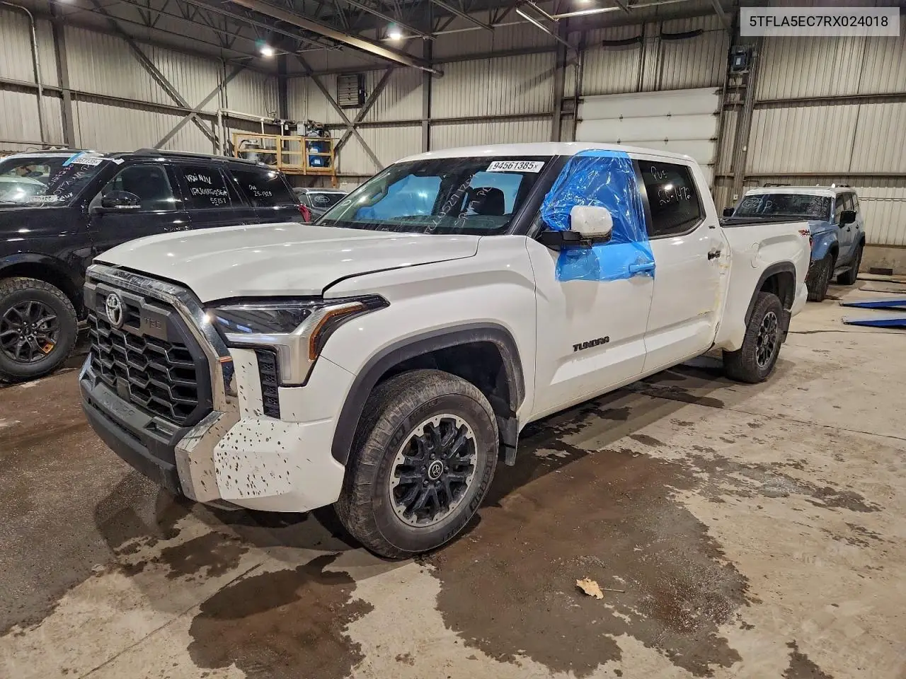 5TFLA5EC7RX024018 2024 Toyota Tundra Crewmax Sr5
