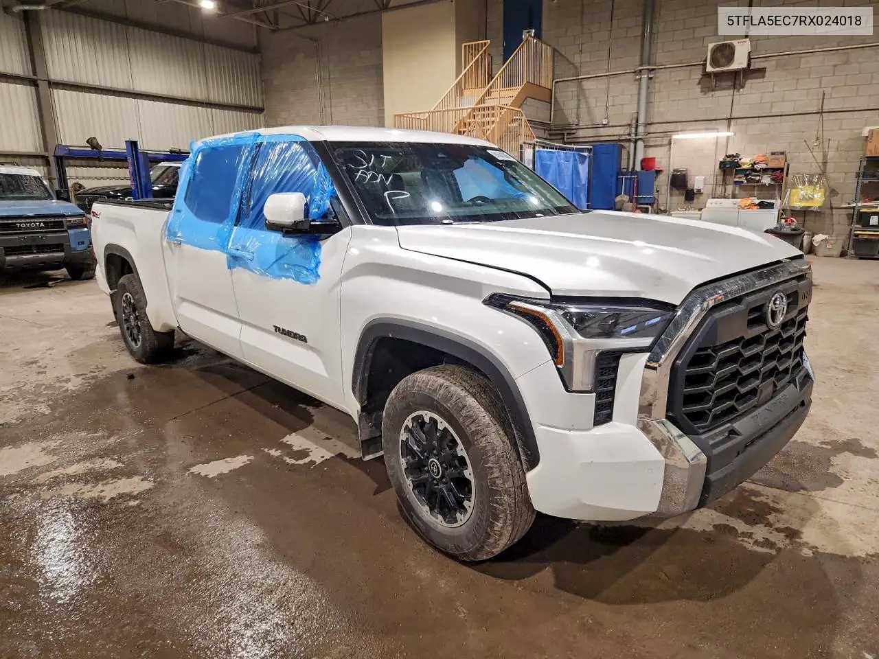 5TFLA5EC7RX024018 2024 Toyota Tundra Crewmax Sr5