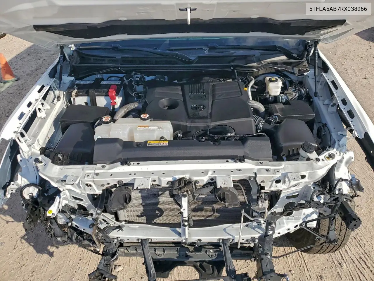 5TFLA5AB7RX038966 2024 Toyota Tundra Crewmax Sr