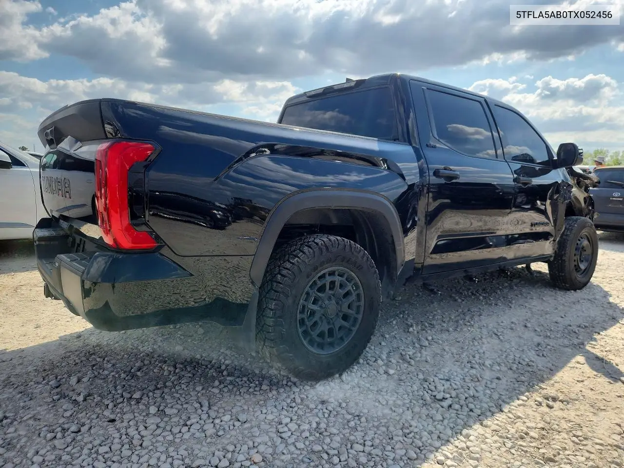 5TFLA5AB0TX052456 2026 Toyota Tundra Sr5