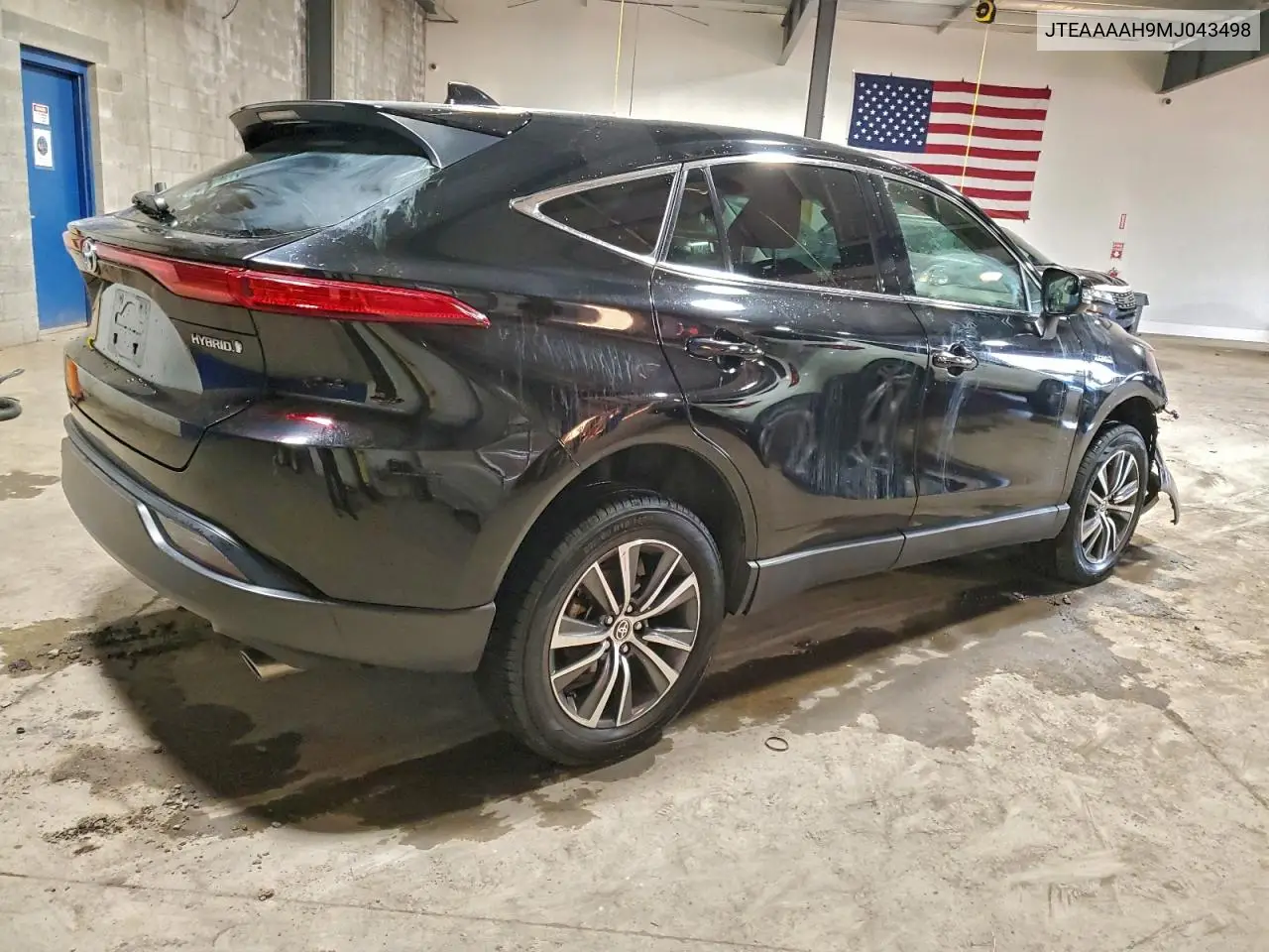 JTEAAAAH9MJ043498 2021 Toyota Venza Le