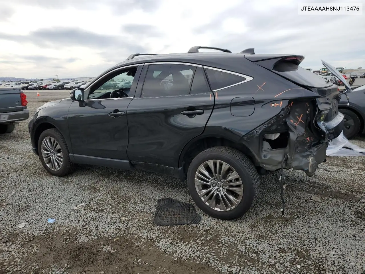 JTEAAAAH8NJ113476 2022 Toyota Venza Le