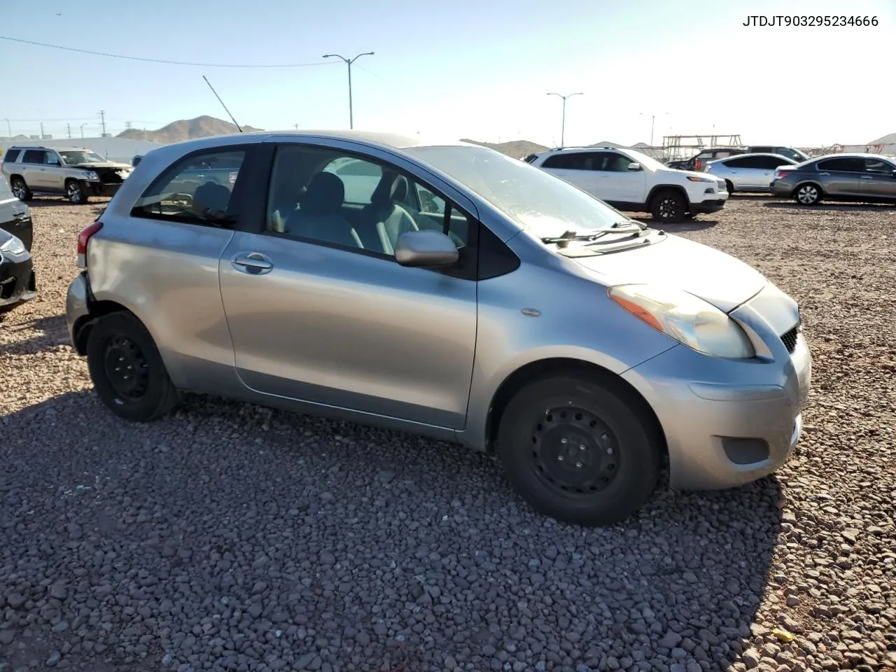 JTDJT903295234666 2009 Toyota Yaris