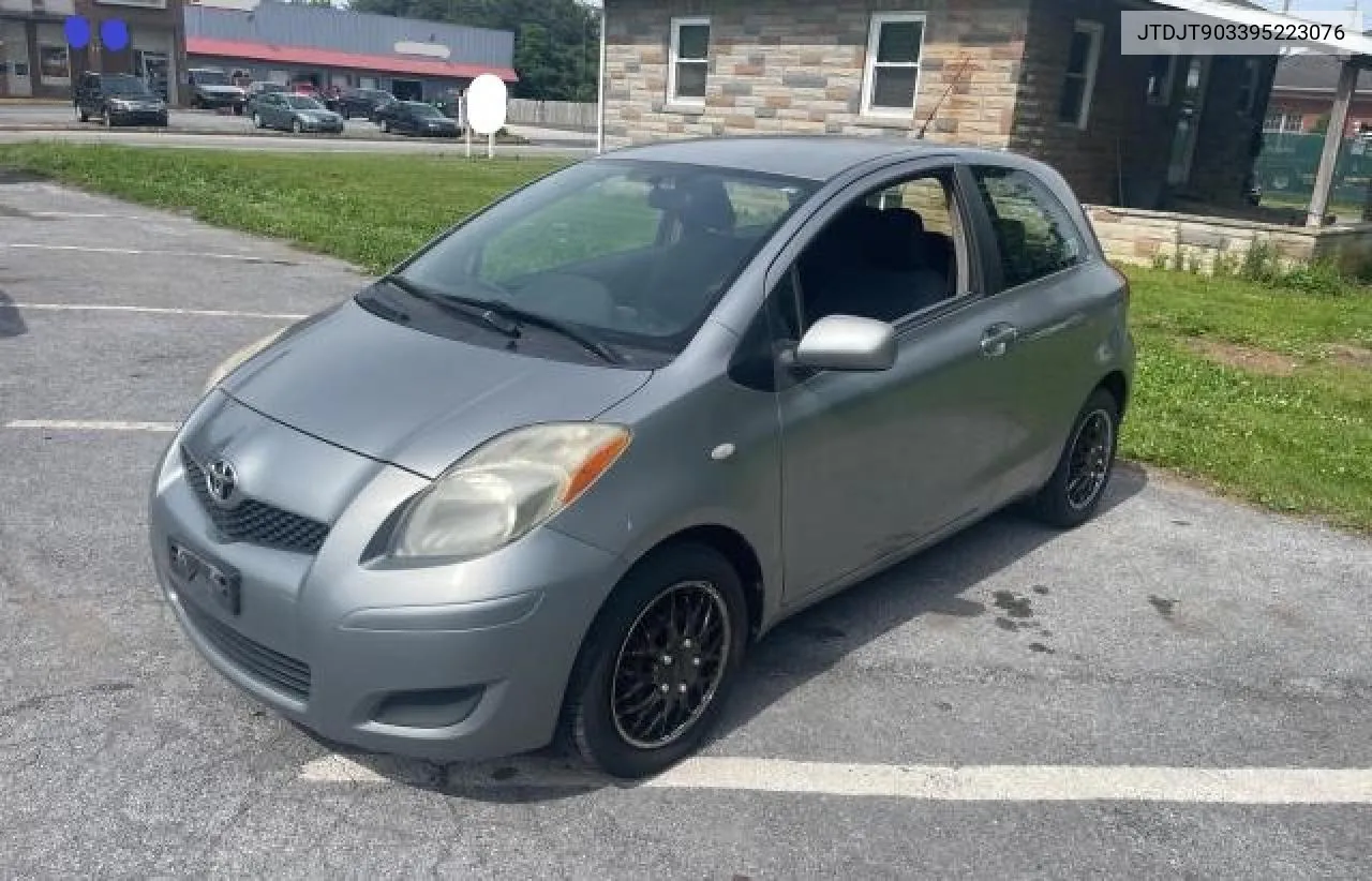 2009 Toyota Yaris VIN: JTDJT903395223076 Lot: 56491864