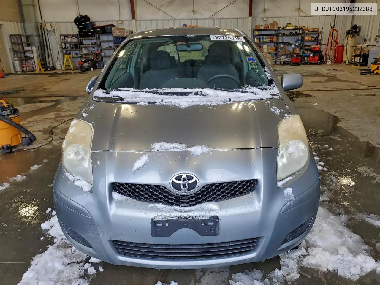 JTDJT903195232388 2009 Toyota Yaris